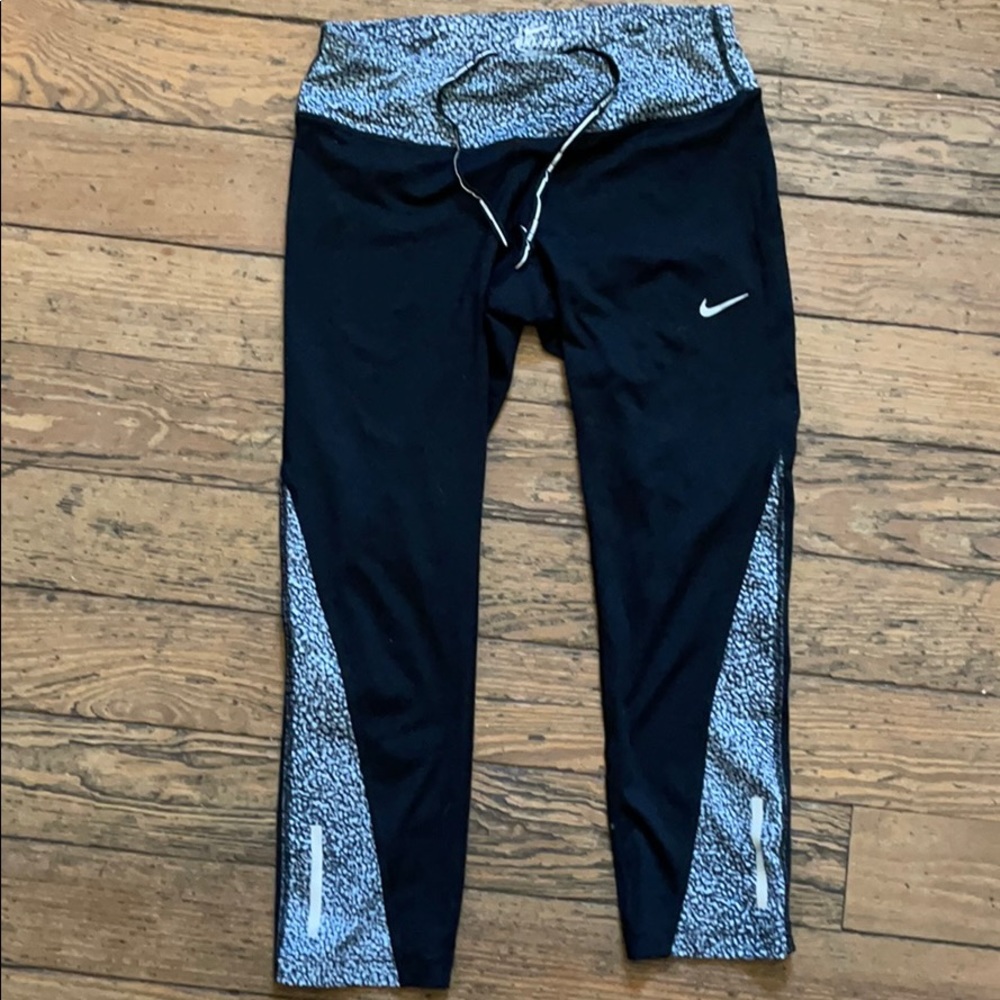 Nike dri fit leggings